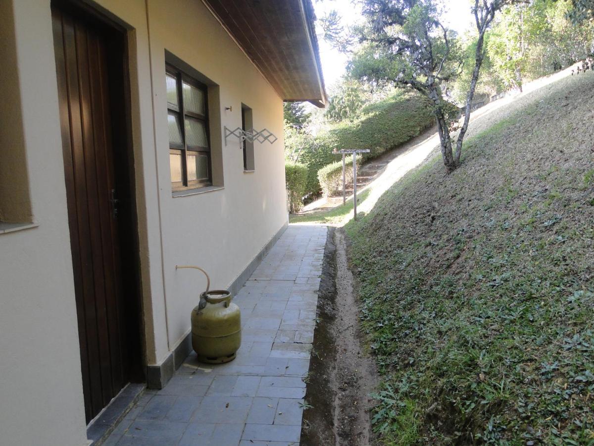 Campos do Jordão Casa Em Condominio Privado מראה חיצוני תמונה